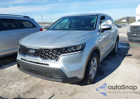 2021 Kia Sorento Lx z USA, uszkodzony, nr VIN 5XYRG4LC8MG032002